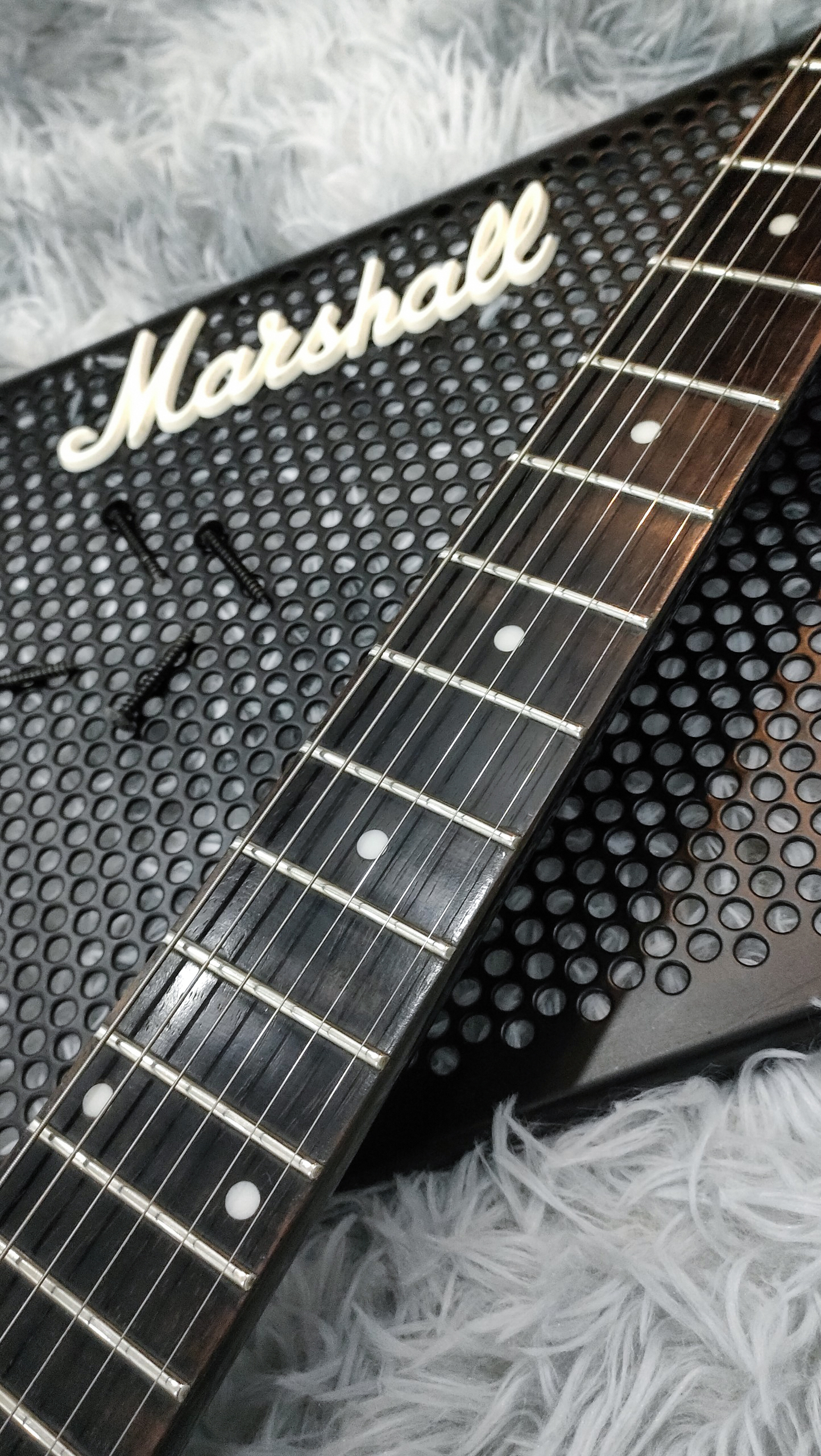 Guitar Điện - Electric Guitar Marshall – Dáng Les Paul  (Đang Có Sẵn)